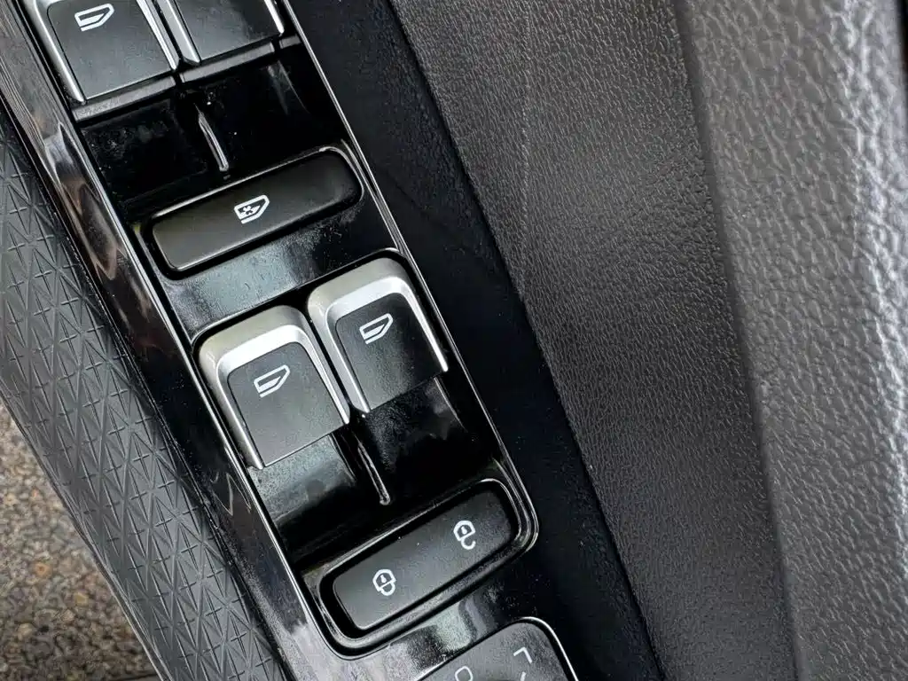 Geely Binrui — миниатюра 16