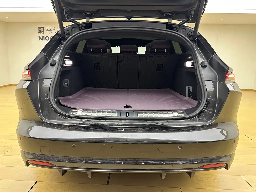 NIO ET5T — миниатюра 18