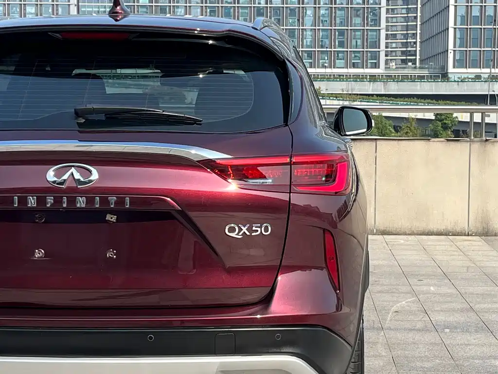 Infiniti QX50 — миниатюра 6