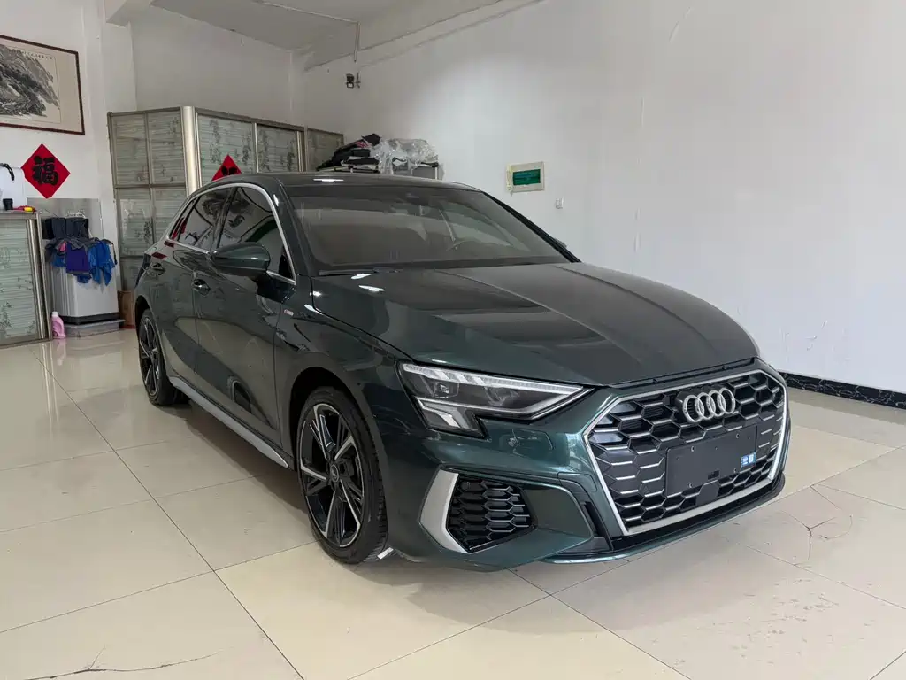 Audi A3 2023 Sportback 35 TFSI Fashion Sport