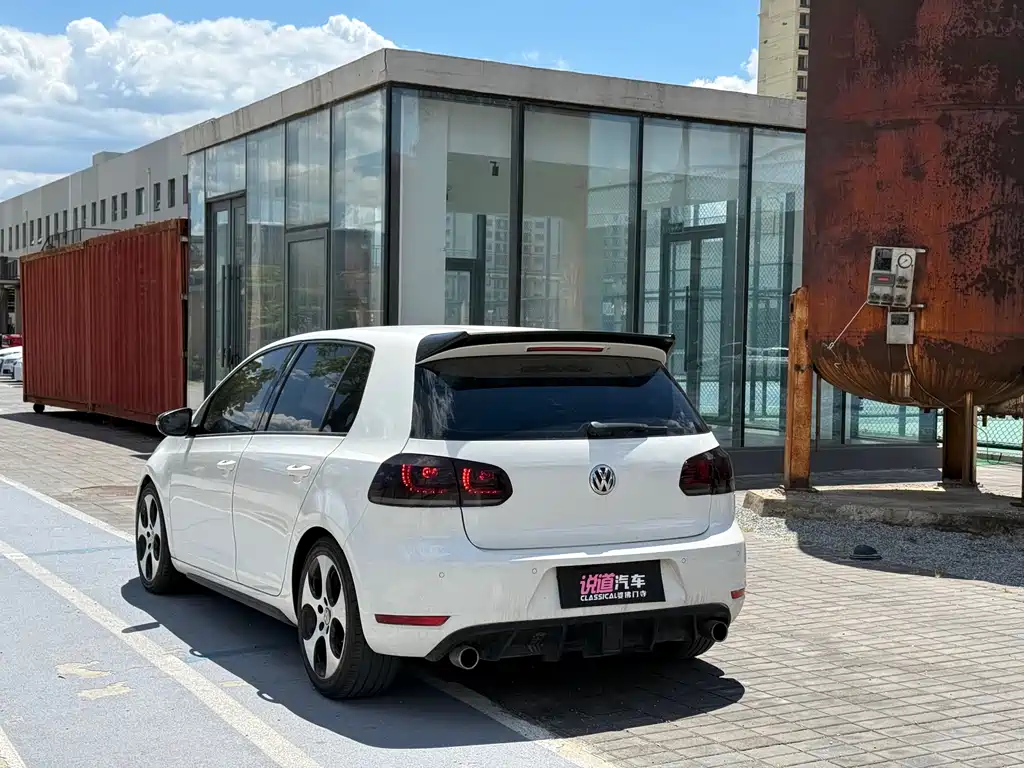 Volkswagen Golf GTI GTI 2012 2.0TSI GTI