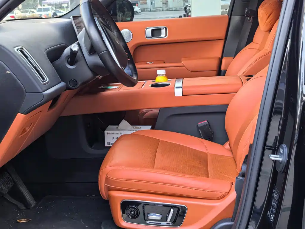 Li Auto Li L8 — миниатюра 6
