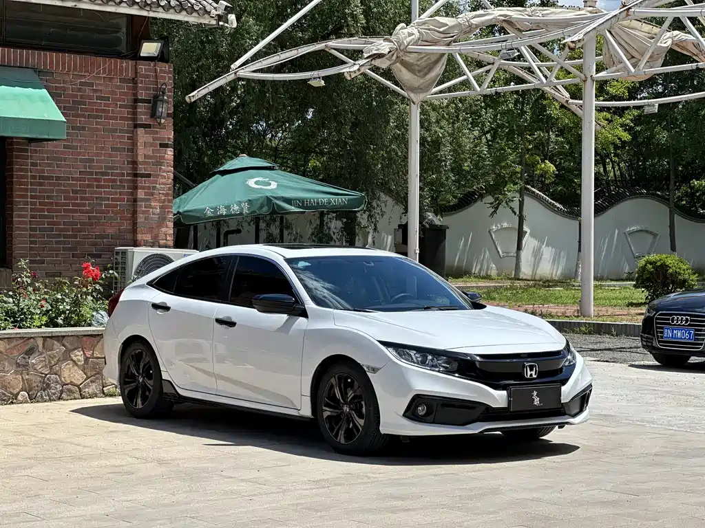 Honda Civic 2019 220TURBO CVT V