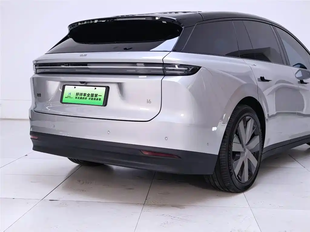 Li Auto i6 2025 Standard
