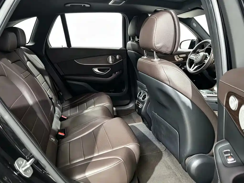 Mercedes-Benz GLC — миниатюра 6