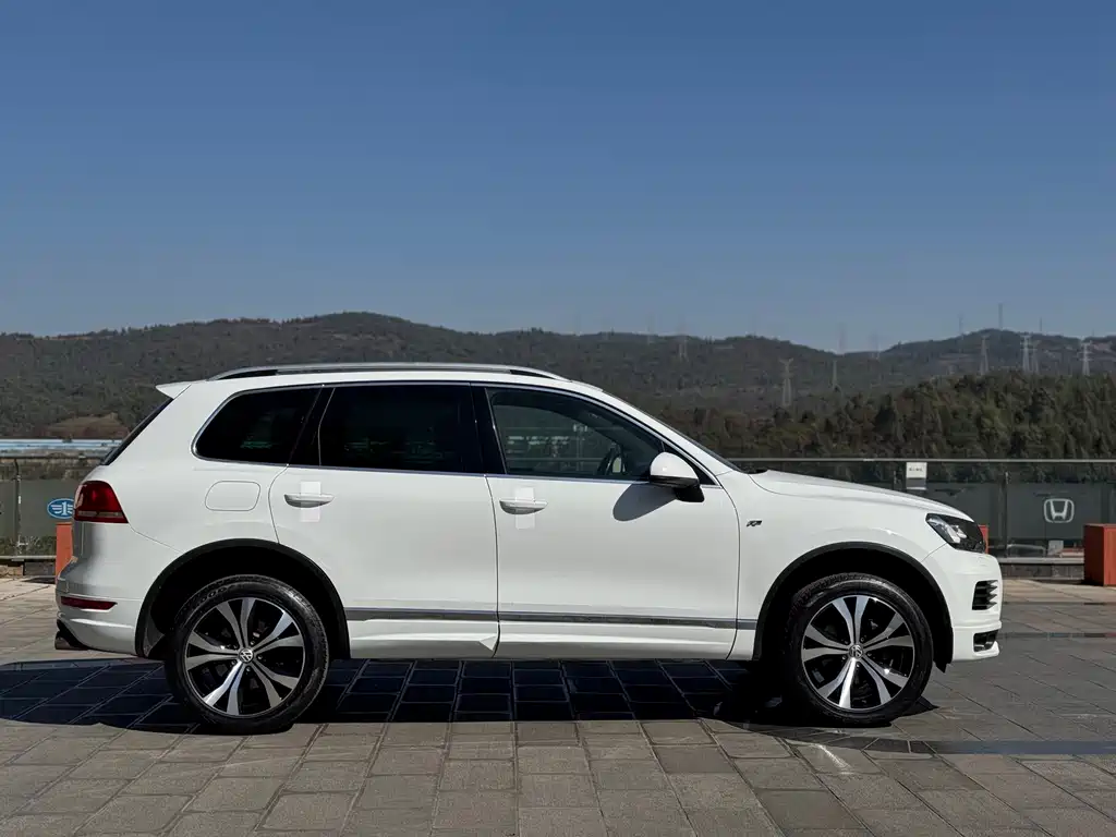 Volkswagen Touareg 2013 3.0TSI