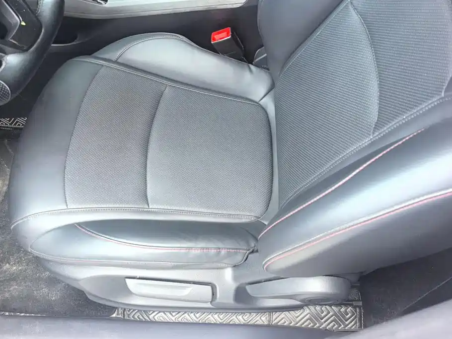 Roewe i5 2023 1.5L CVT