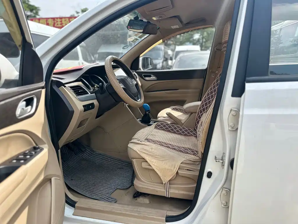 Baojun 730 — миниатюра 7