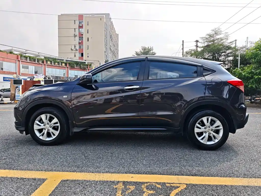 Honda Vezel — миниатюра 8