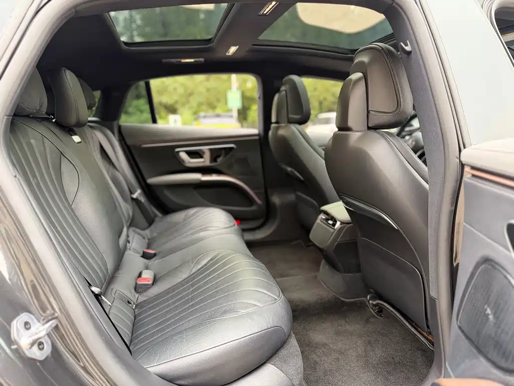 Mercedes-Benz EQS — миниатюра 14