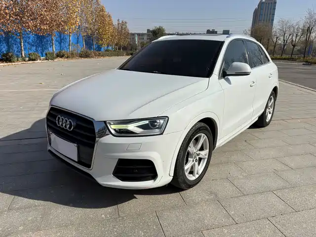 AUDI Q3 2017