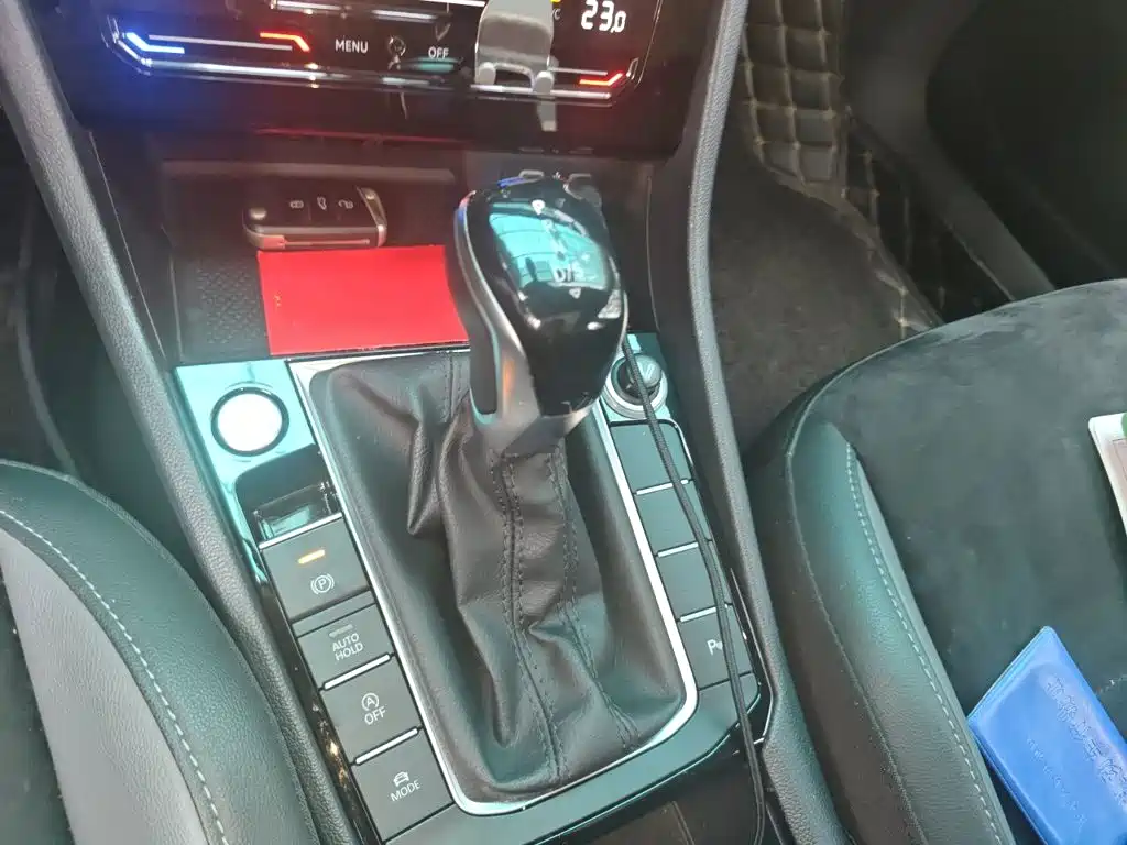 Volkswagen Sagitar — миниатюра 10