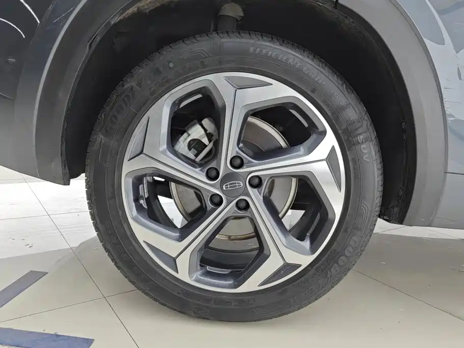 Geely Xingyue L — миниатюра 6