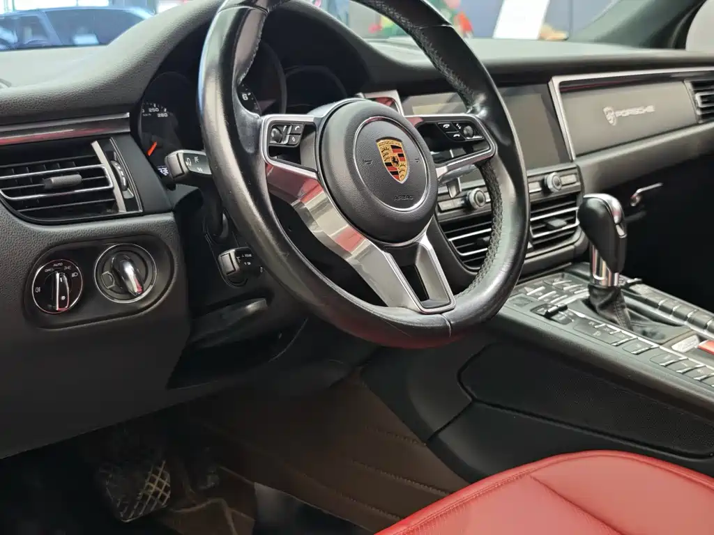 Porsche Macan 2020 Macan 2.0T