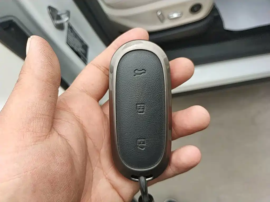 Li Auto Li L6 — миниатюра 9