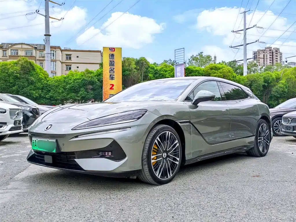 Denza Z9GT 2024 1100 Ultra