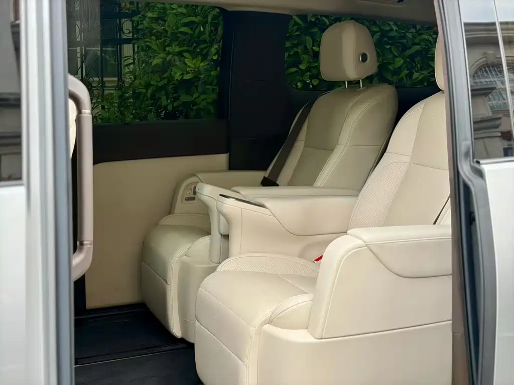 Li Auto Li MEGA — миниатюра 9