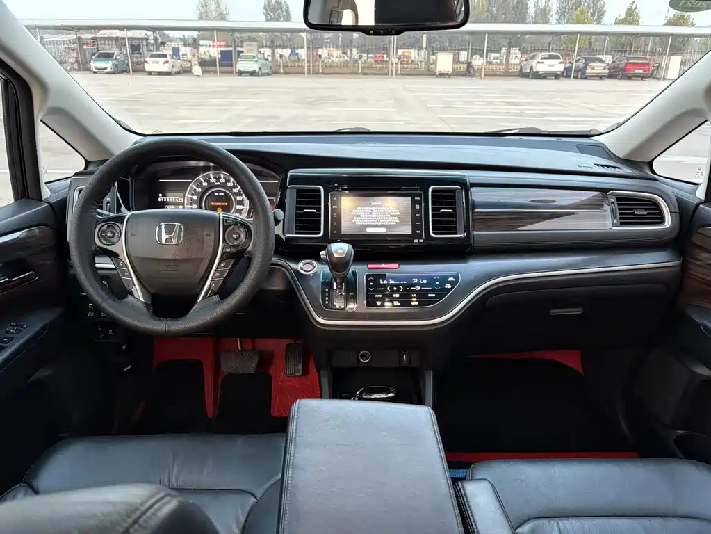 Honda Elysion — миниатюра 9