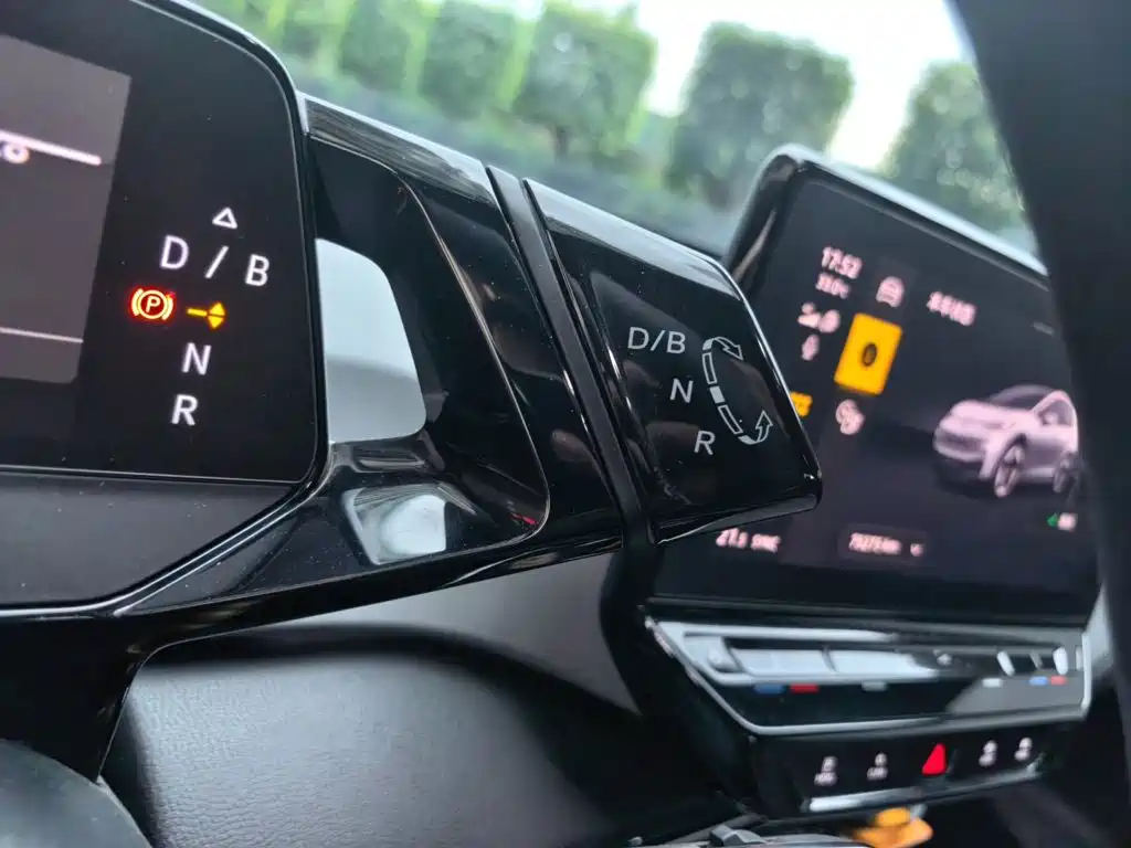 Volkswagen ID.3 — миниатюра 15