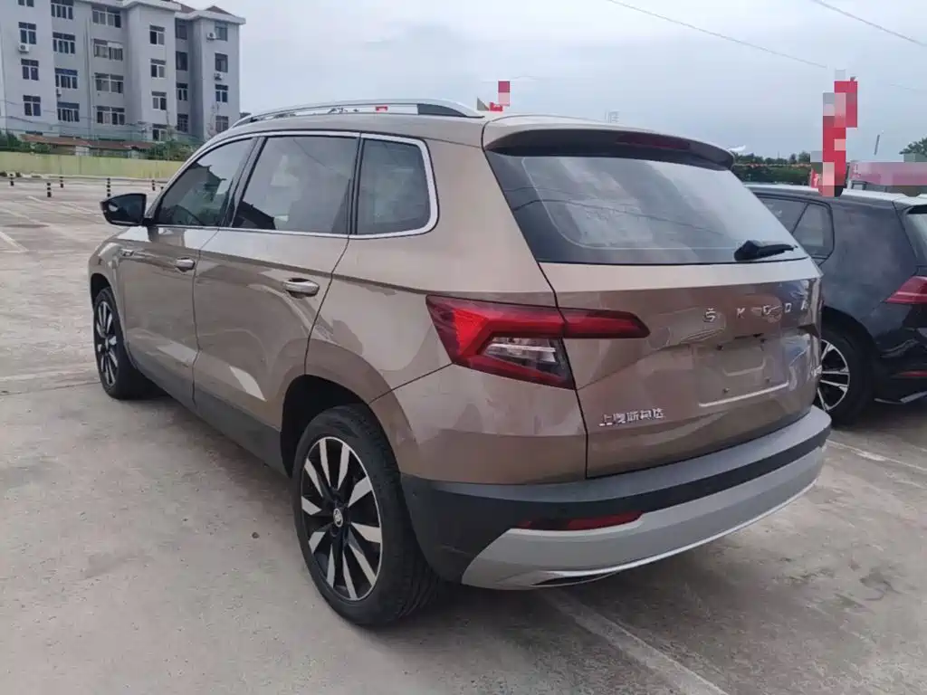 Skoda Karoq — миниатюра 5