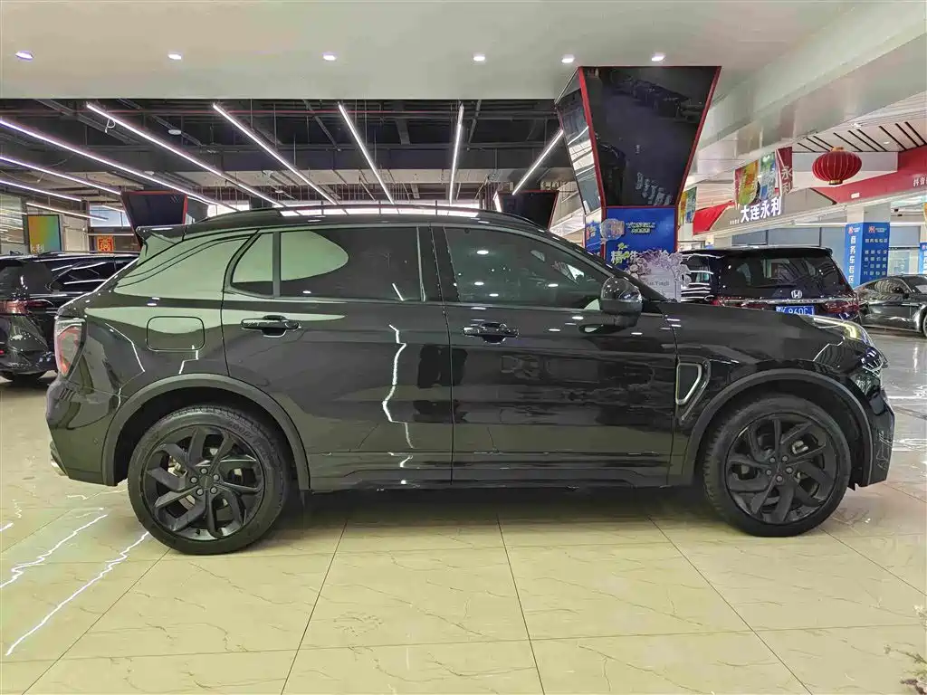 Lynk & Co 01 — миниатюра 14