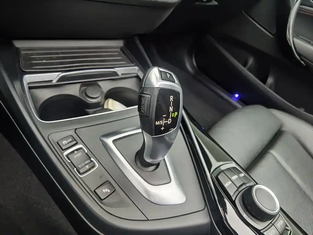 BMW 2 Series (Import) — миниатюра 13
