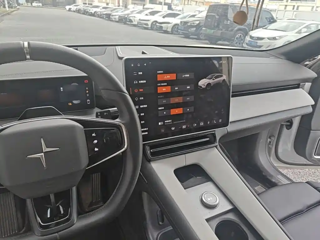 Polestar Polestar 4 — миниатюра 10