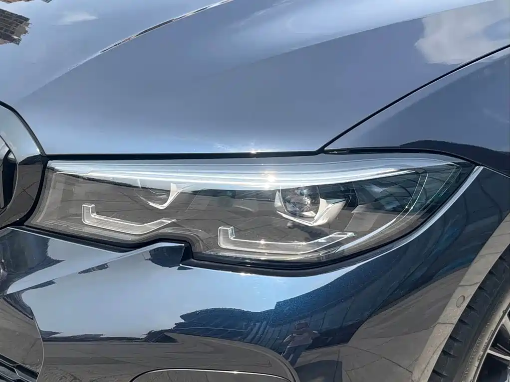 BMW 3 Series — миниатюра 28