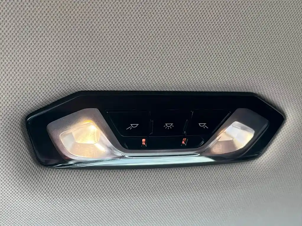 BMW 3 Series — миниатюра 19