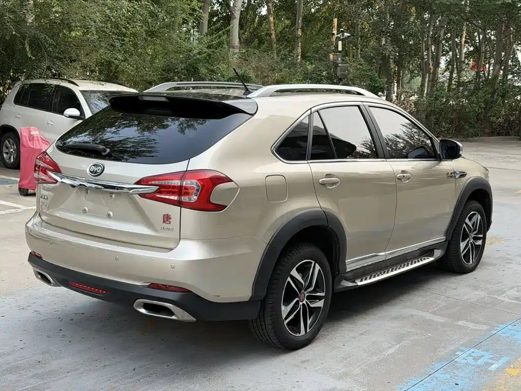BYD Tang New Energy — миниатюра 4