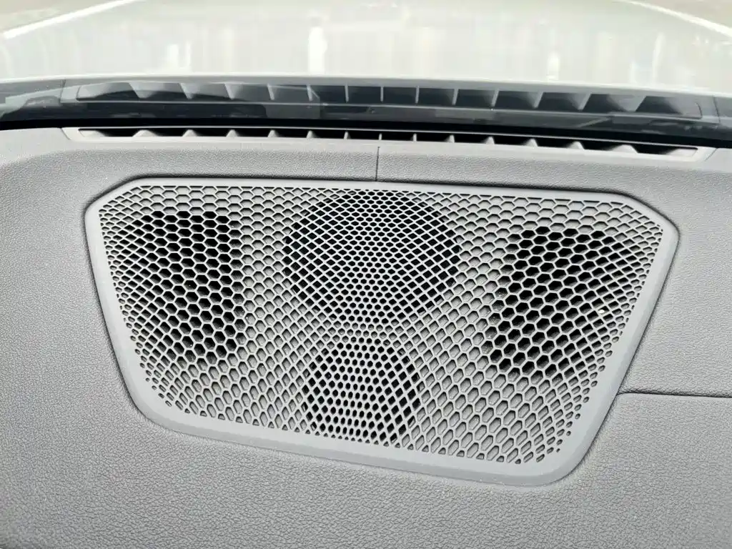 BMW 3 Series — миниатюра 33