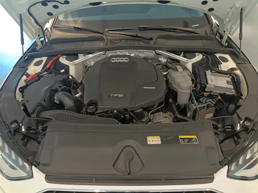Audi A4L — миниатюра 9