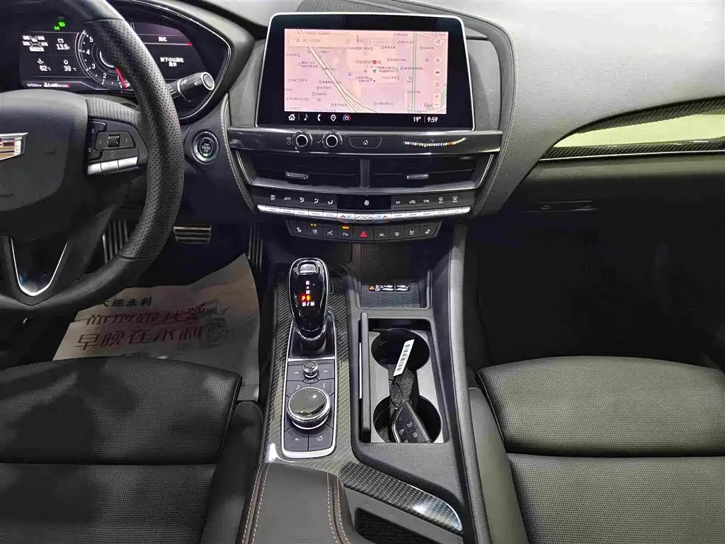 Cadillac CT5 — миниатюра 7
