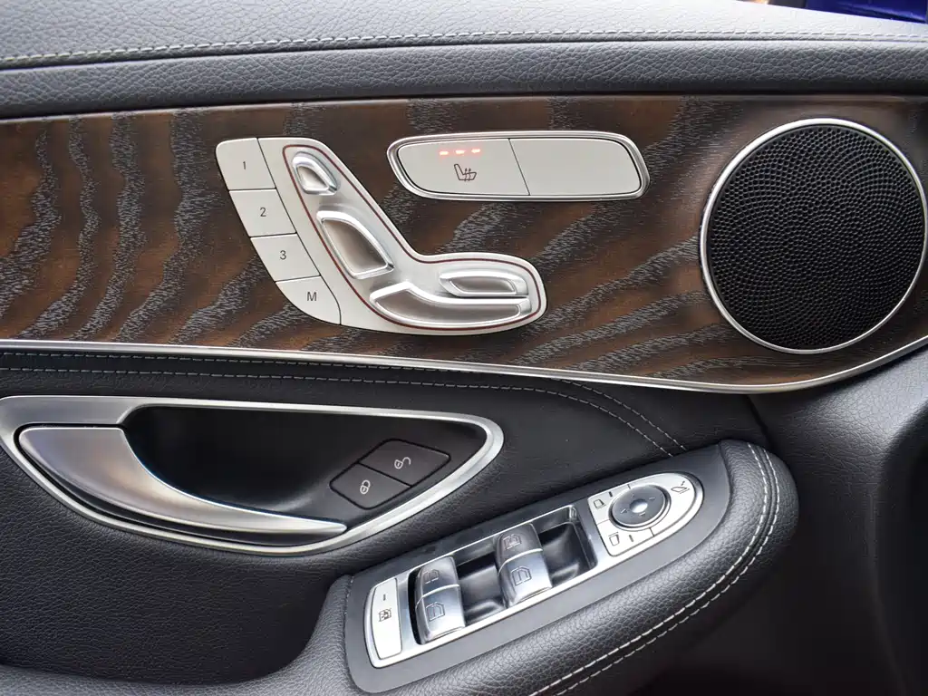 Mercedes-Benz GLC 2019 GLC 300 L 4MATIC