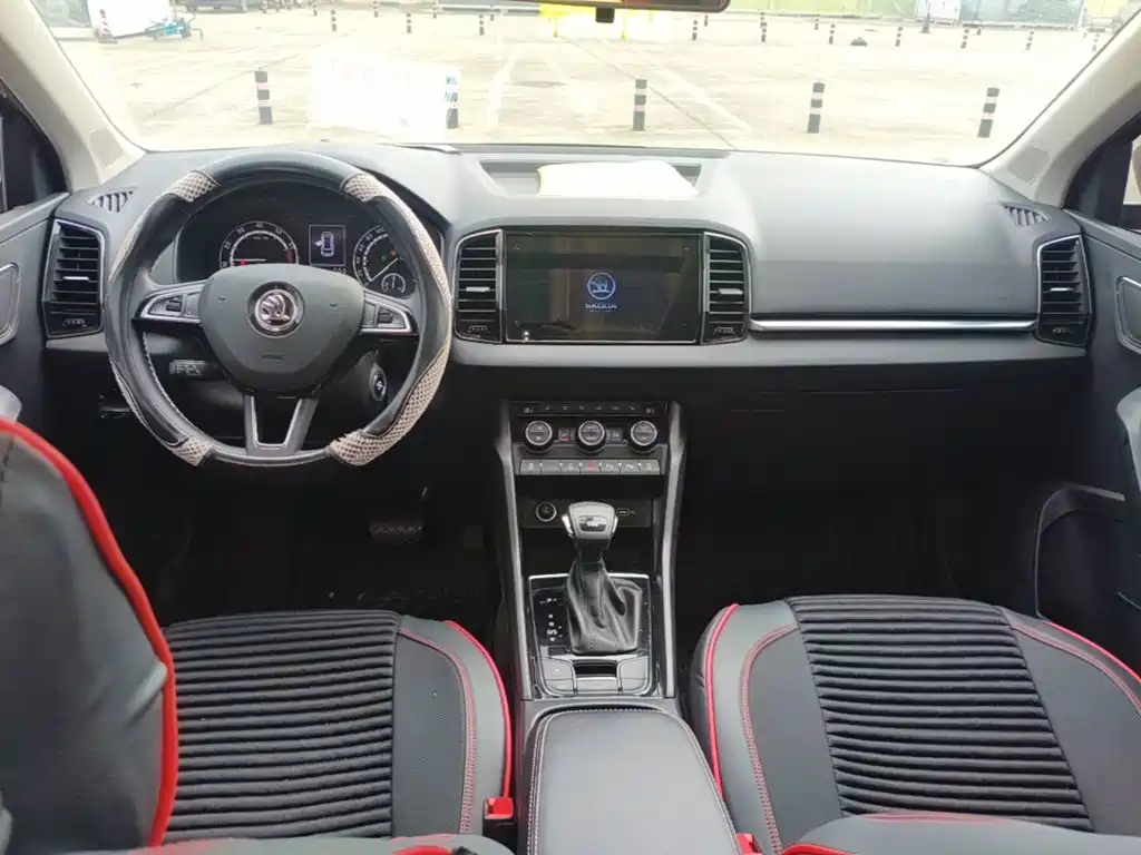 Skoda Karoq — миниатюра 10
