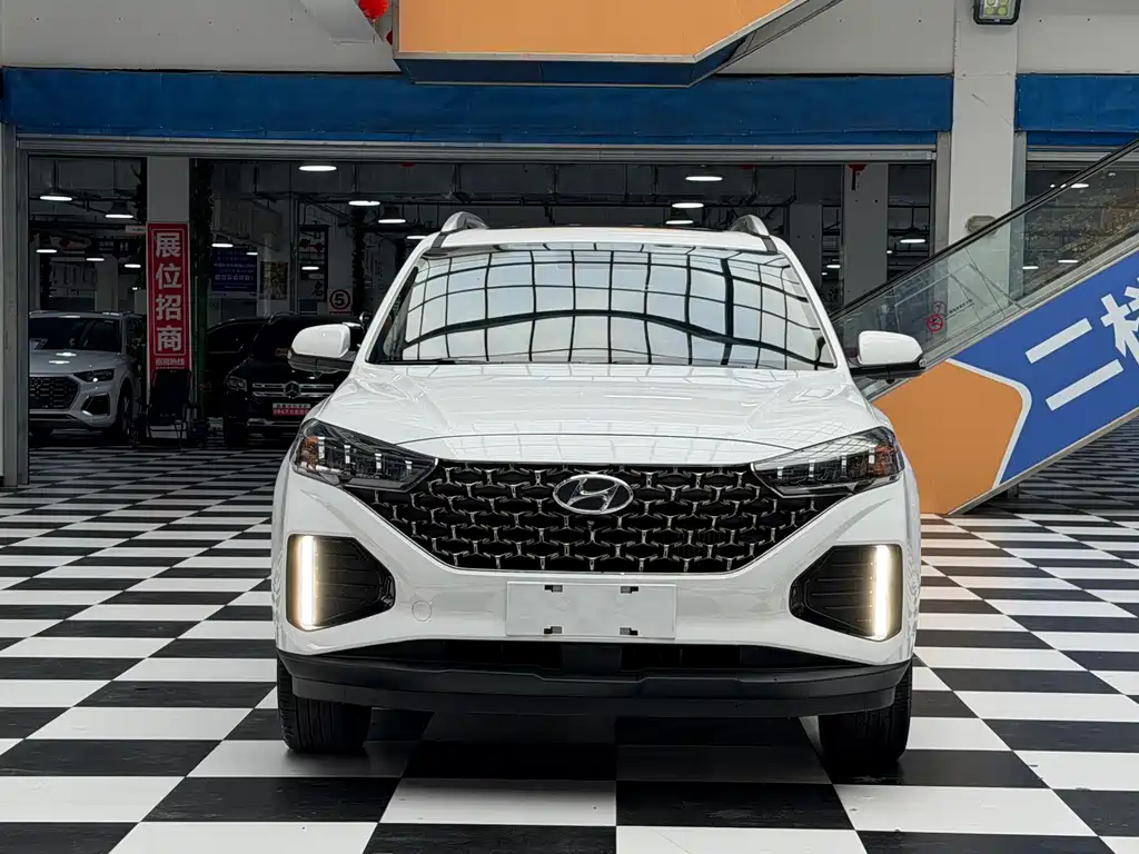 Hyundai ix35 — миниатюра 2