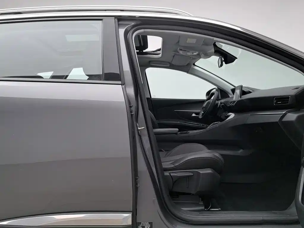 Peugeot 4008 — миниатюра 23