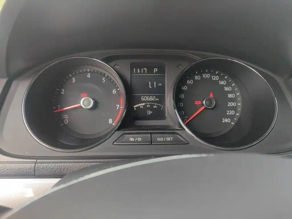 Volkswagen Lavida — миниатюра 13