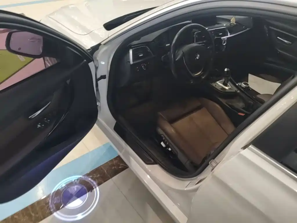 BMW 3 Series — миниатюра 16