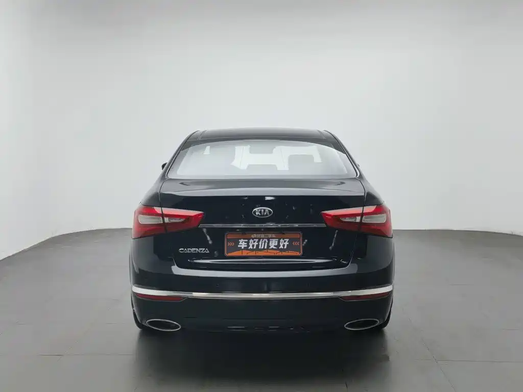 Kia Cadenza — миниатюра 4