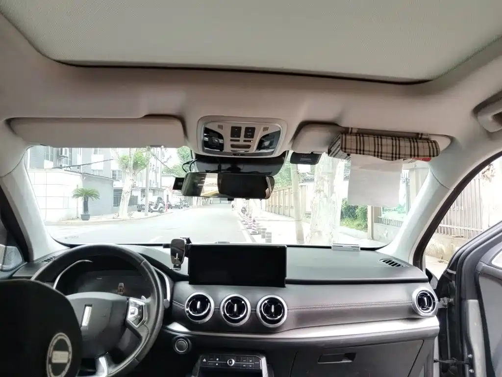 Wey Wey VV6 — миниатюра 9