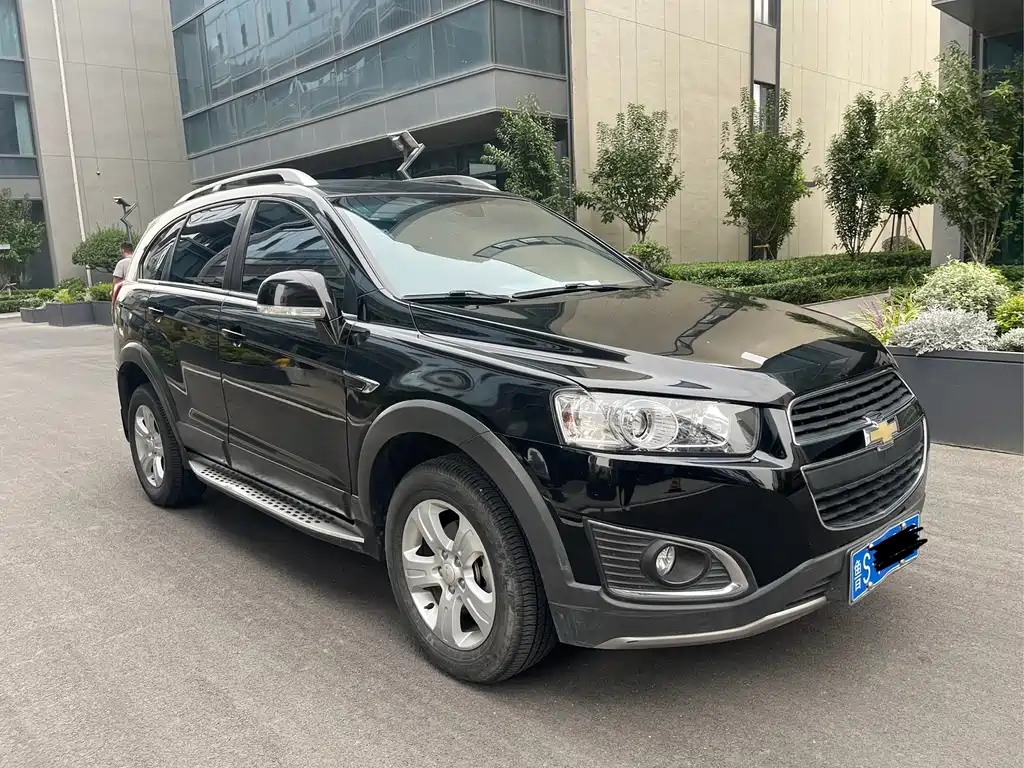Chevrolet Captiva — миниатюра 3