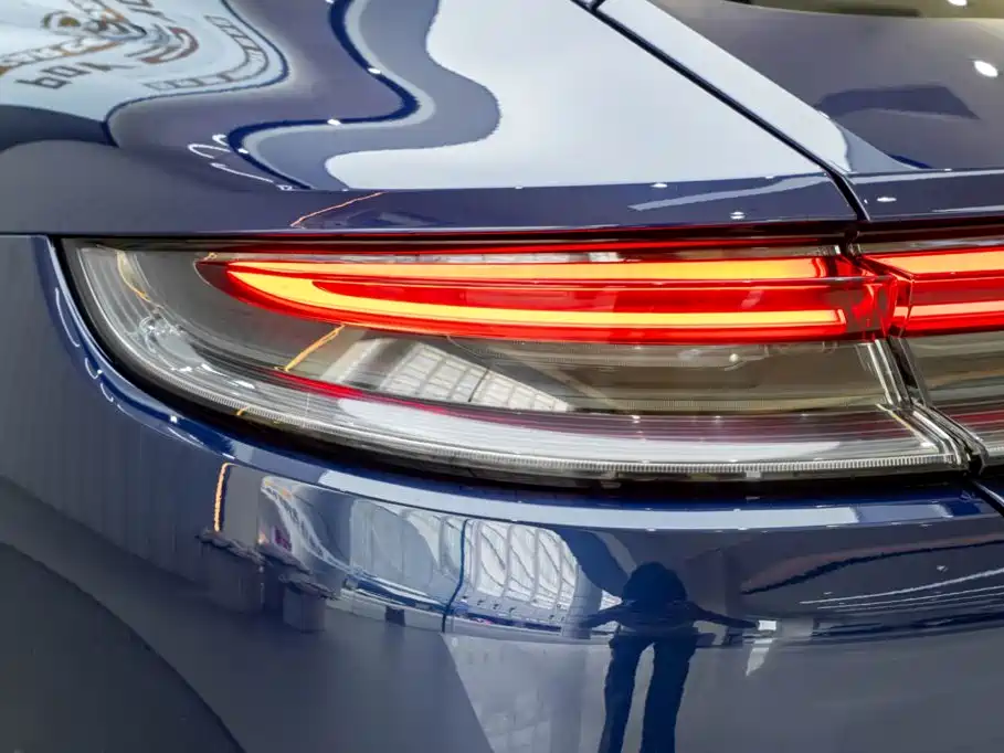 Porsche Panamera — миниатюра 9