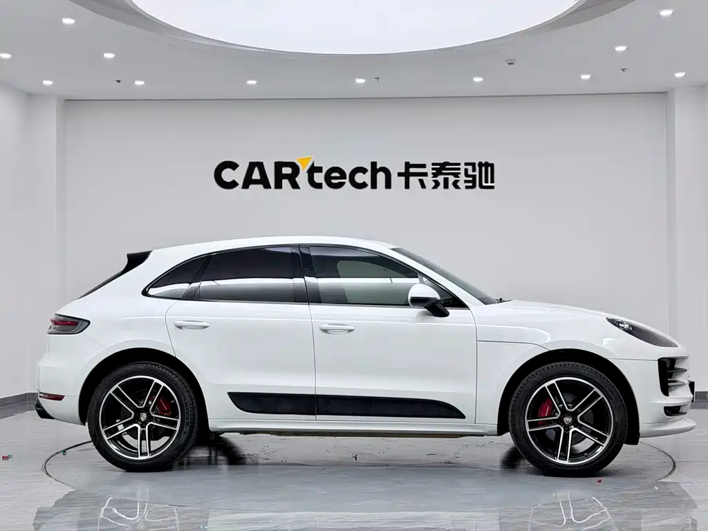 Porsche Macan — миниатюра 5