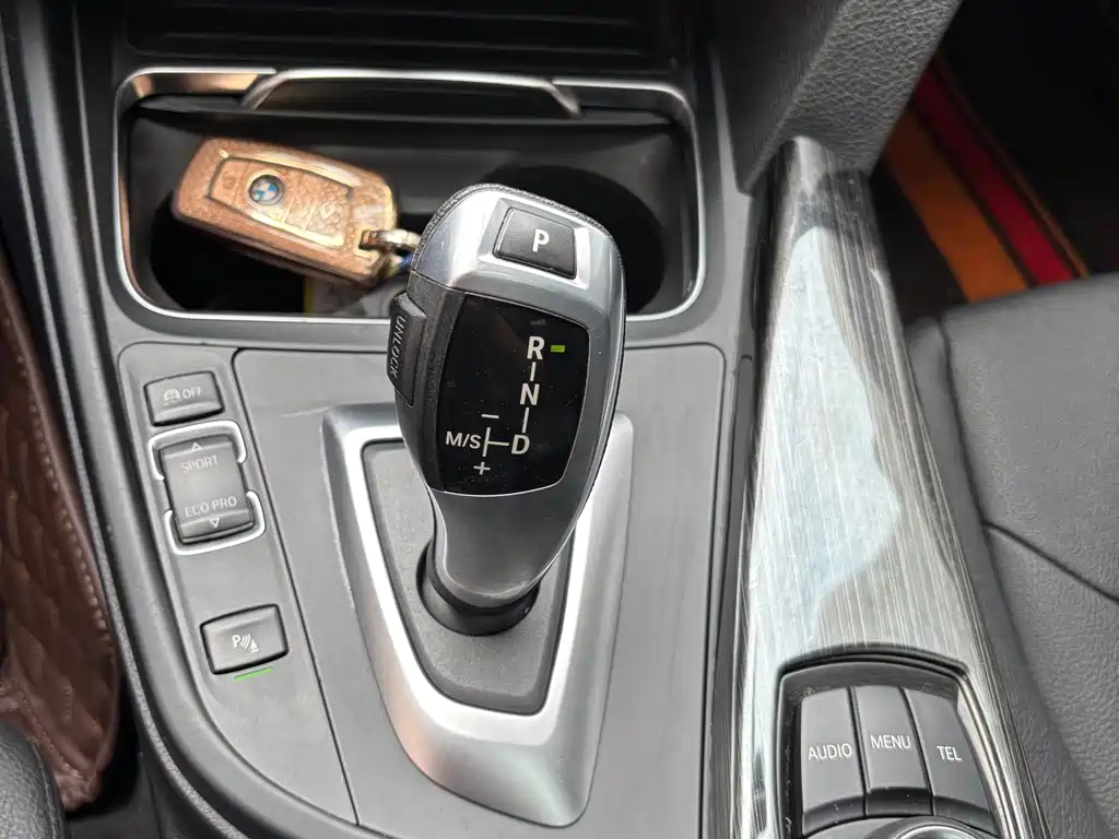 BMW 3 Series GT — миниатюра 7