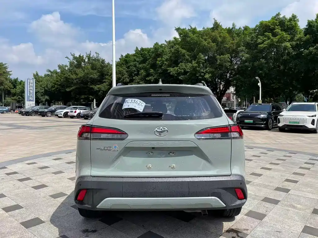 Toyota Corolla Cross — миниатюра 6