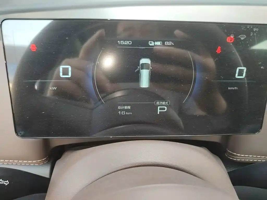 Wuling Xingguang 730 New Energy — миниатюра 12