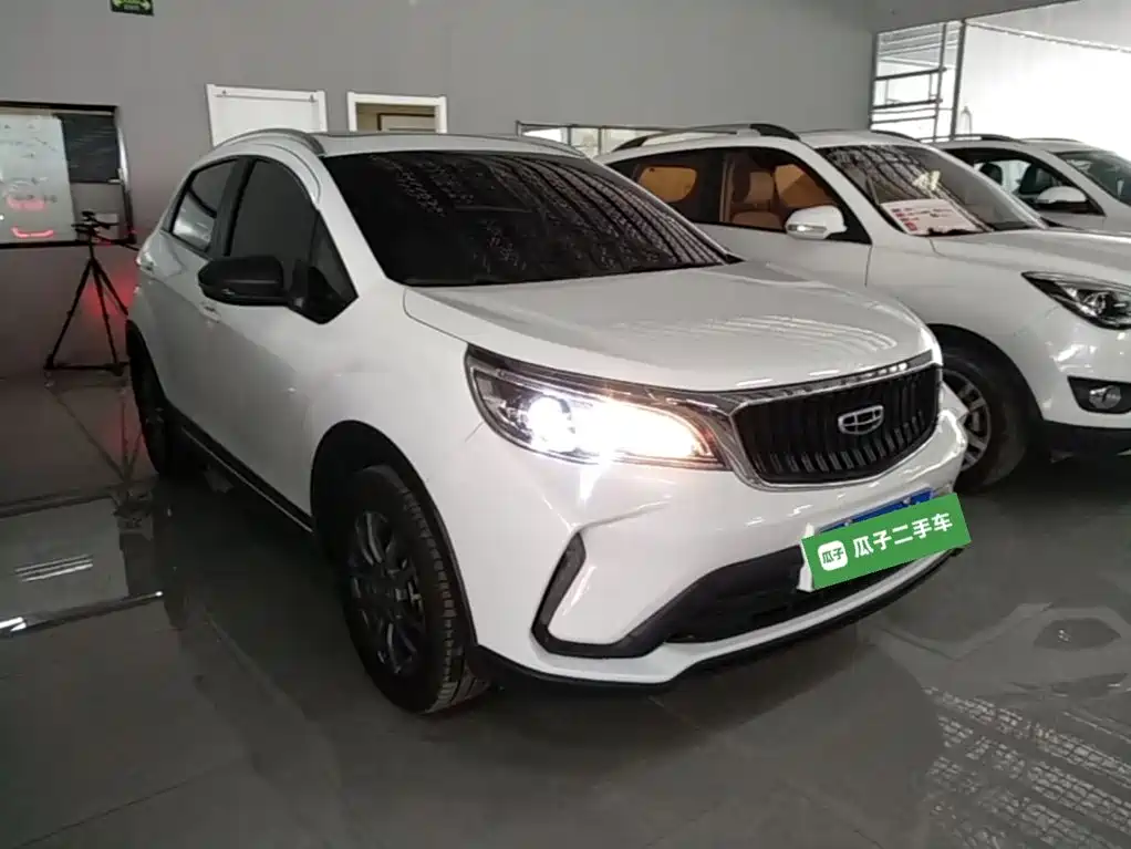 Geely Vision X3 — миниатюра 4