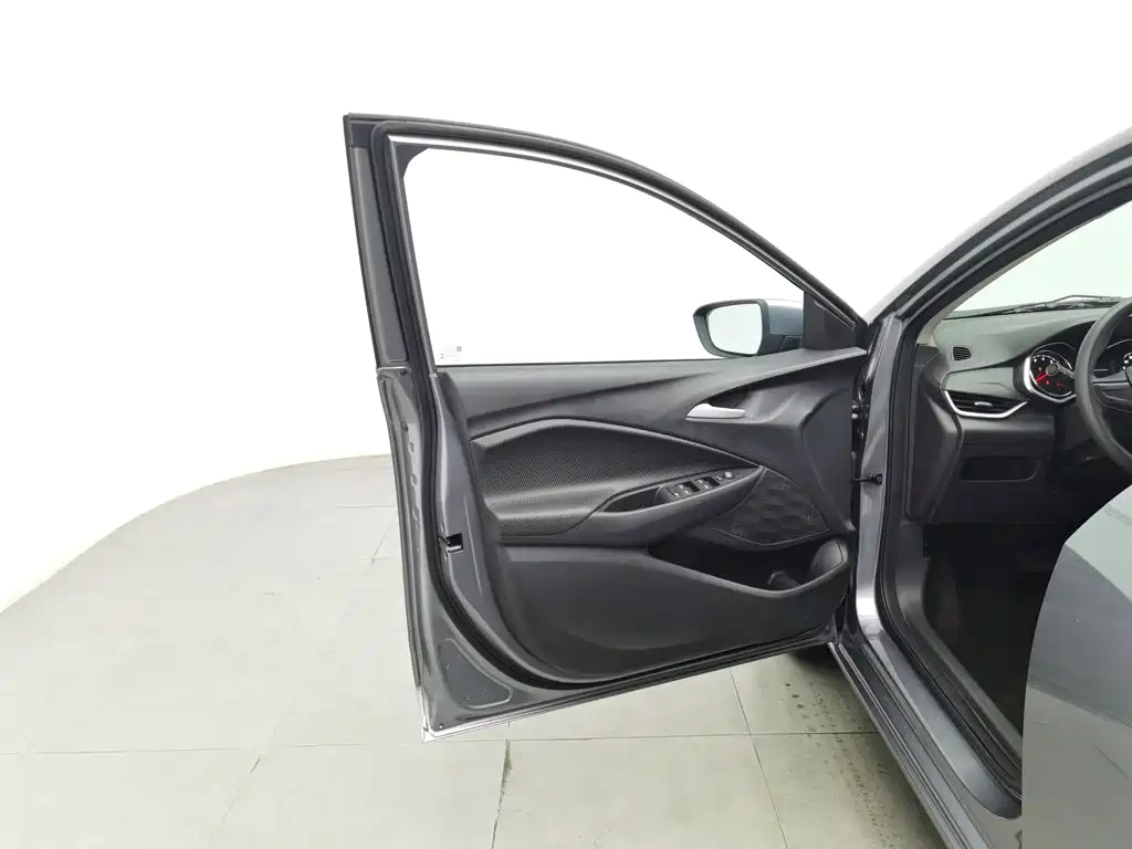 Chevrolet Cavalier — миниатюра 8