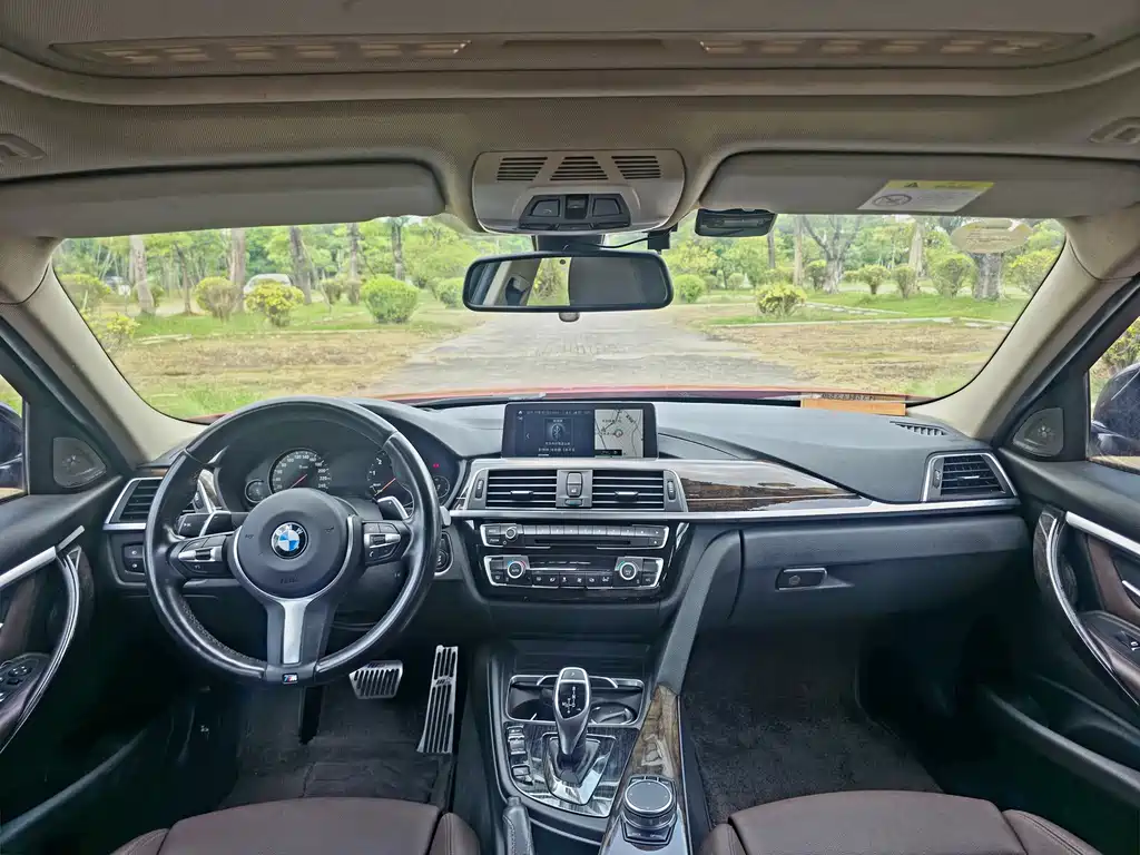 BMW 3 Series — миниатюра 6